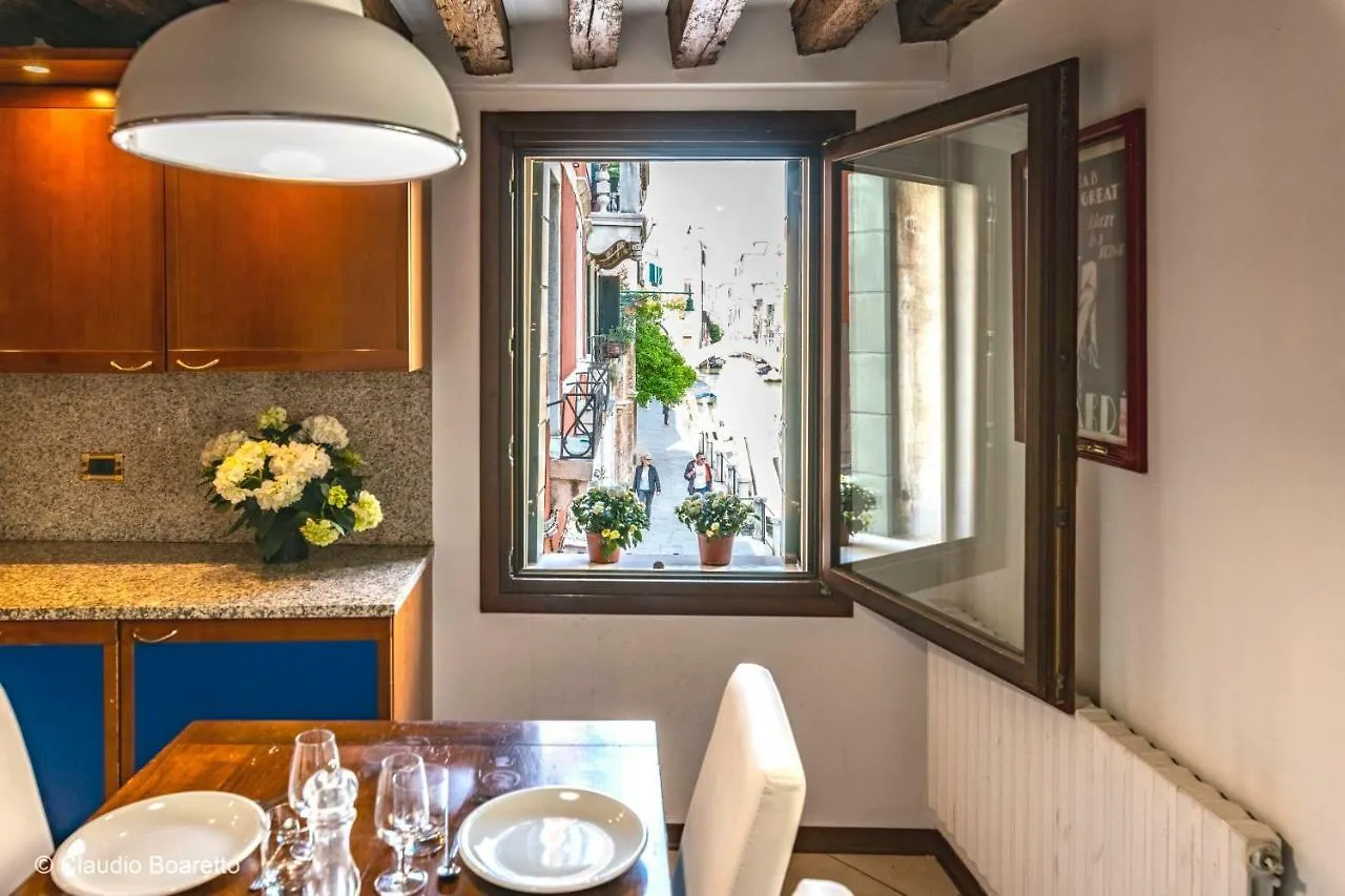 Ferienwohnung Palazzina Adorata - Venisejetaime Venedig